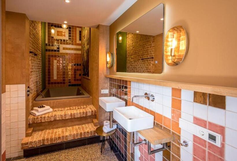 高级套房带海景, Loods Logement