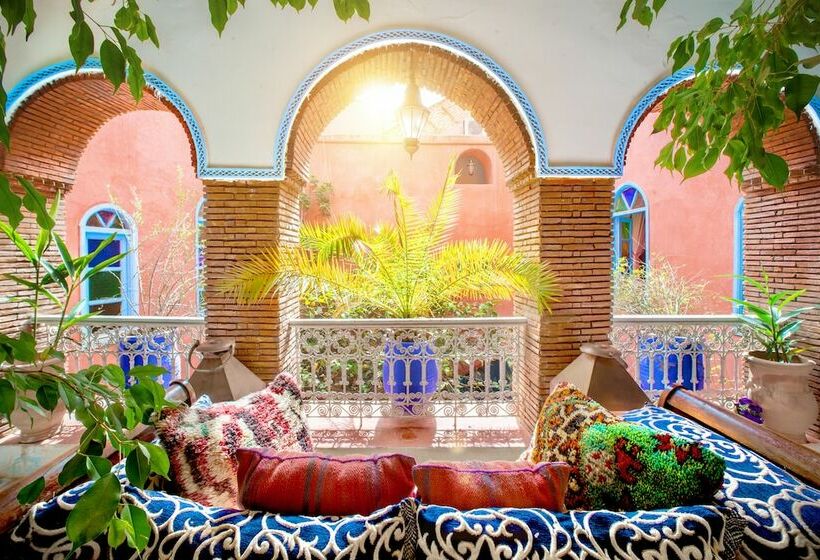 اتاق سوپریور, Riad Persephone