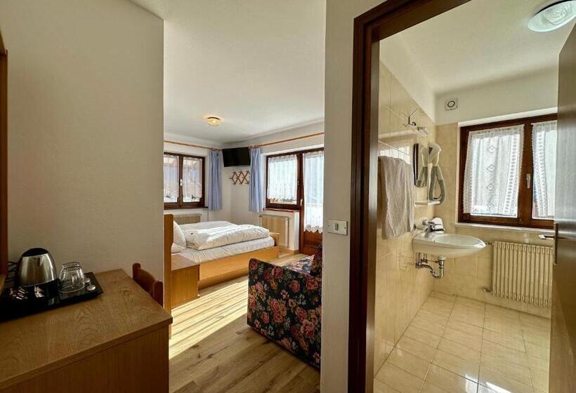 Pokój Czteroosobowy Standard, B&b Cèsa Planber Mountain View Ski In Ski Out