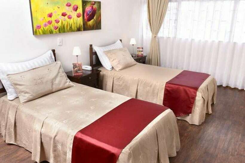 اتاق استاندارد سه نفره, Cm House   Hotel Moreno