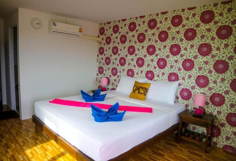 חדר דלוקס עם מרפסת נוף לים, Cottage Hill At Lanta