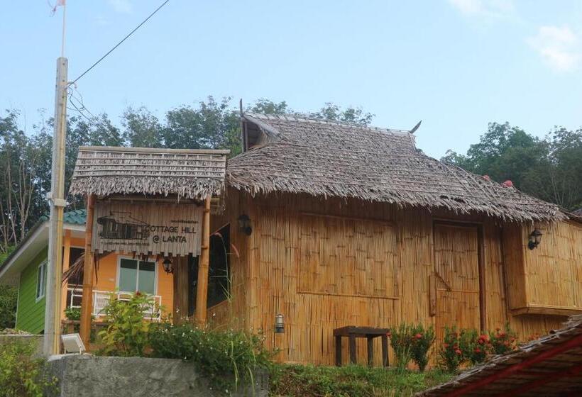 חדר משפחתי נוף לים, Cottage Hill At Lanta