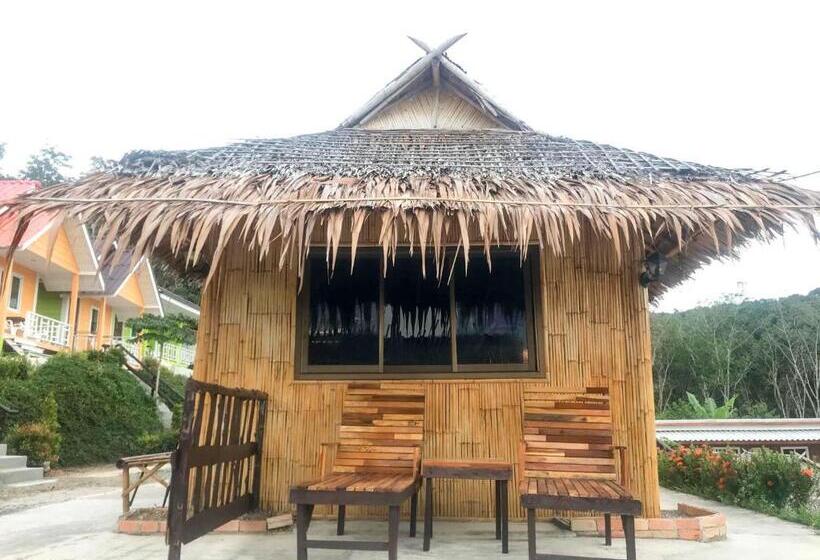 חדר משפחתי נוף לים, Cottage Hill At Lanta