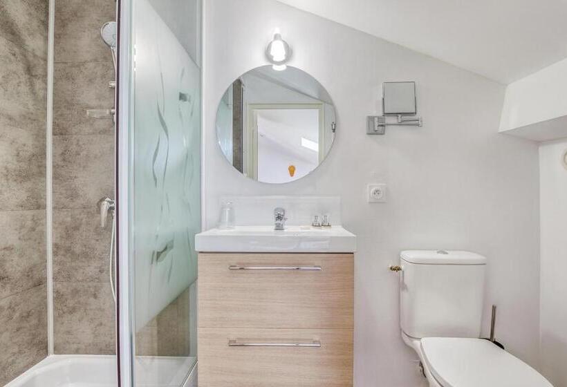 اتاق پنت هاوس, Des Voyageurs Centre Bastide