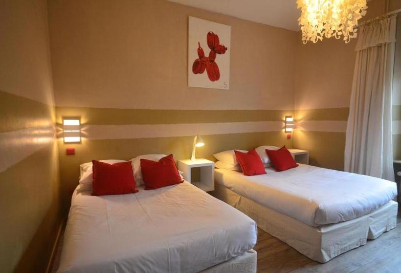 Семейный Номер, Hôtel Vauban