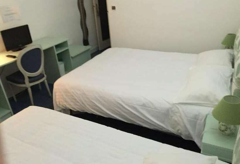 スタンダードルーム, Joly