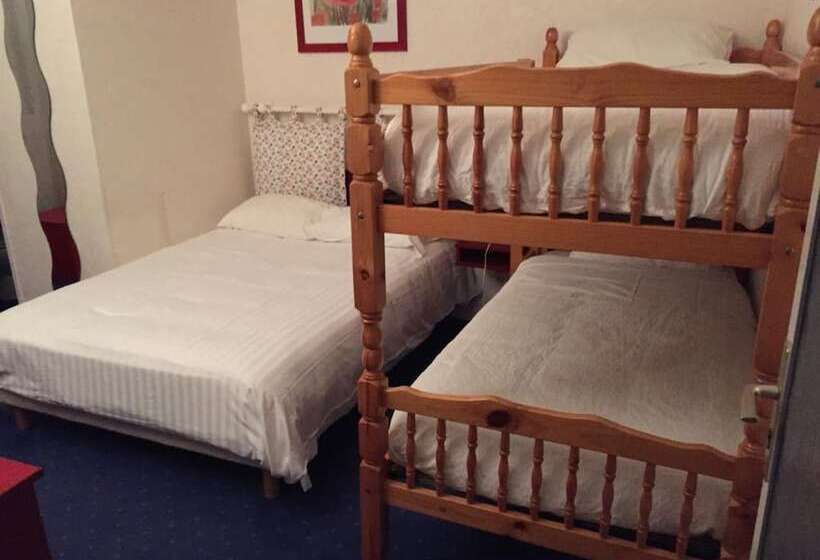 ファミリールーム, Joly