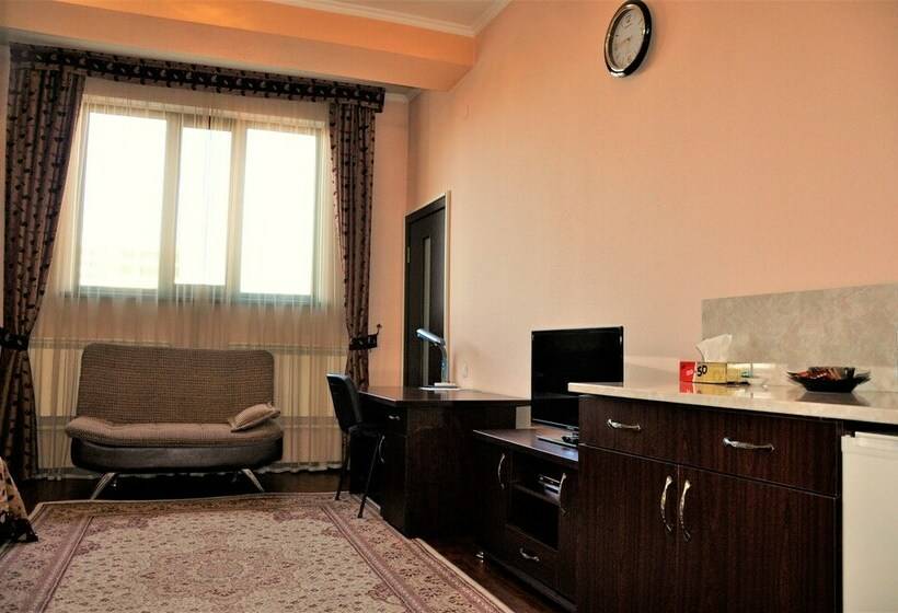 اتاق راحتی, Villa