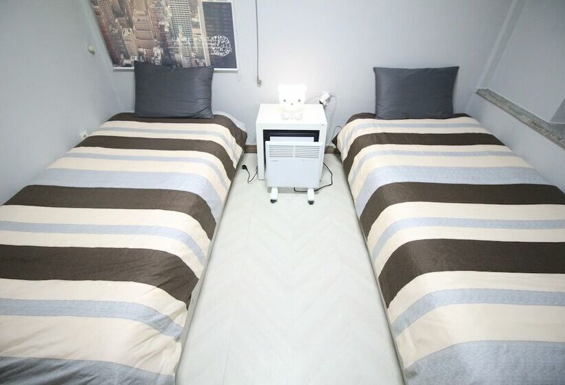 اتاق استاندارد, 24 Guesthouse Seomyun