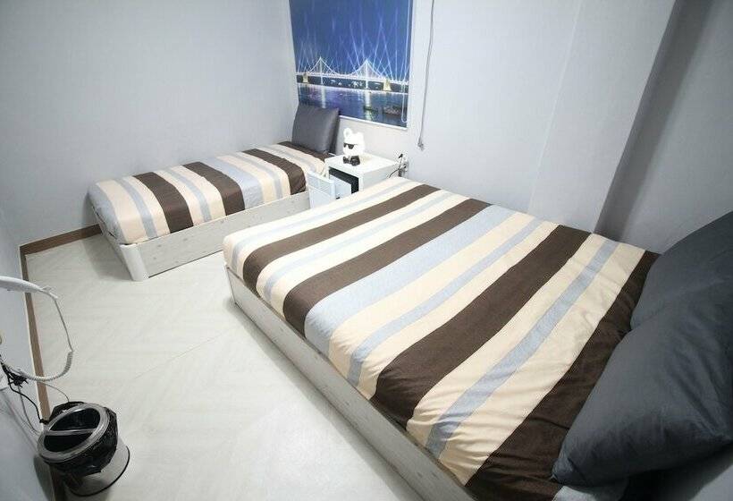 اتاق استاندارد سه نفره, 24 Guesthouse Seomyun