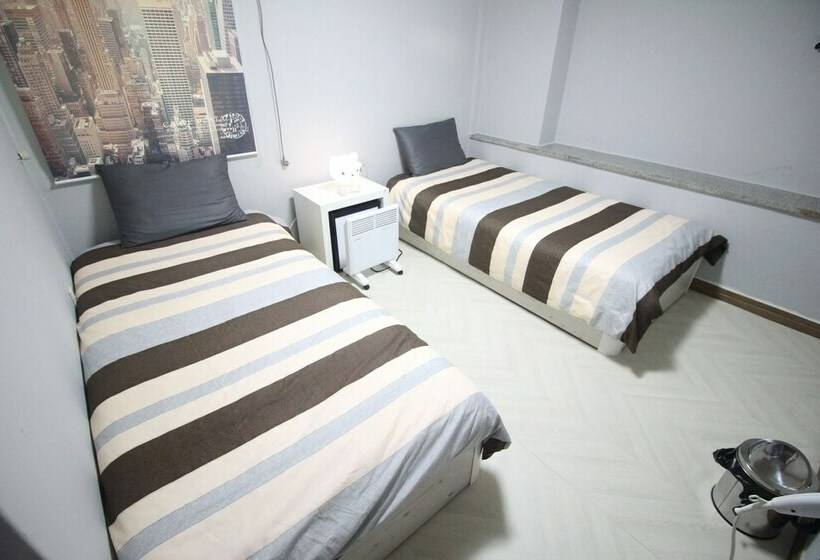 اتاق استاندارد, 24 Guesthouse Seomyun