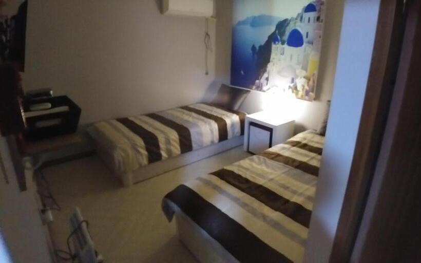 اتاق استاندارد, 24 Guesthouse Seomyun