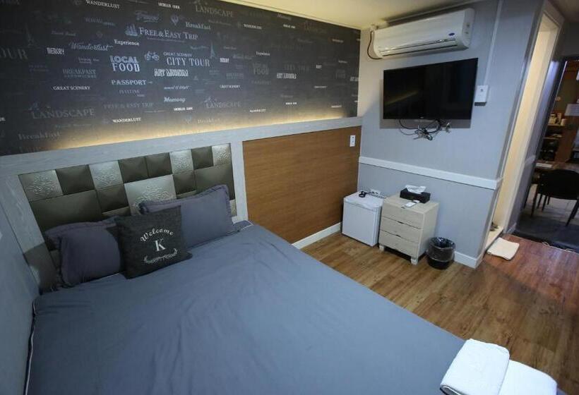 اتاق استاندارد, 24 Guesthouse Seomyun