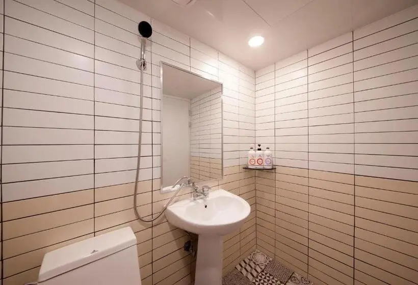 اتاق استاندارد سه نفره, 24 Guesthouse Seomyun