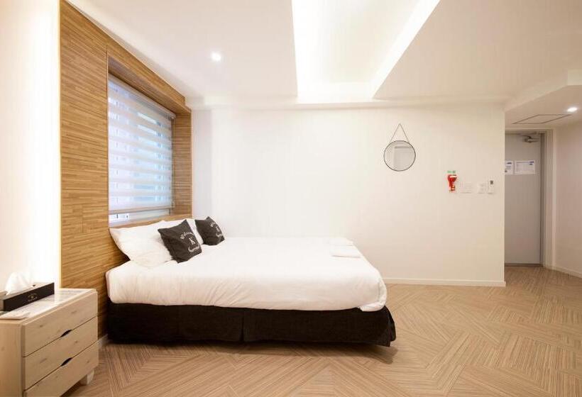 اتاق استاندارد سه نفره, 24 Guesthouse Seomyun