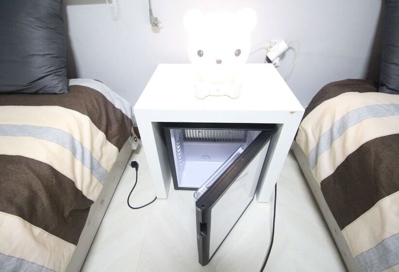 اتاق استاندارد, 24 Guesthouse Seomyun