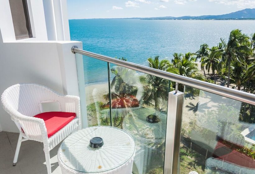 침실 2개 스위트, Ramada Suites By Wyndham Wailoaloa Beach Fiji