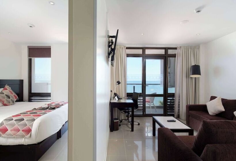 침실 2개 스위트, Ramada Suites By Wyndham Wailoaloa Beach Fiji