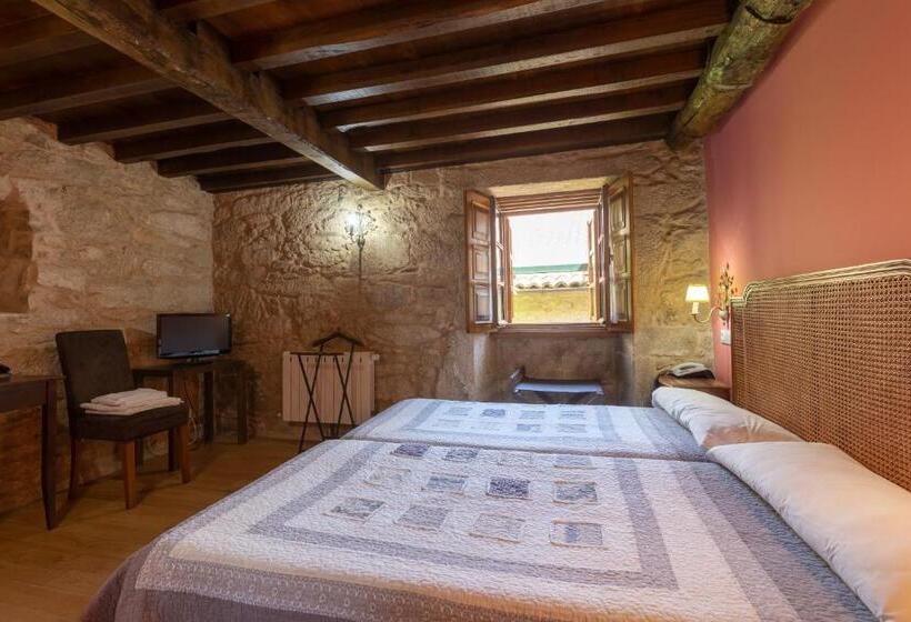 스탠다드 트리플 룸, Asador De Roxos Casa Albardonedo