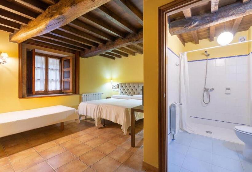 스탠다드 트리플 룸, Asador De Roxos Casa Albardonedo