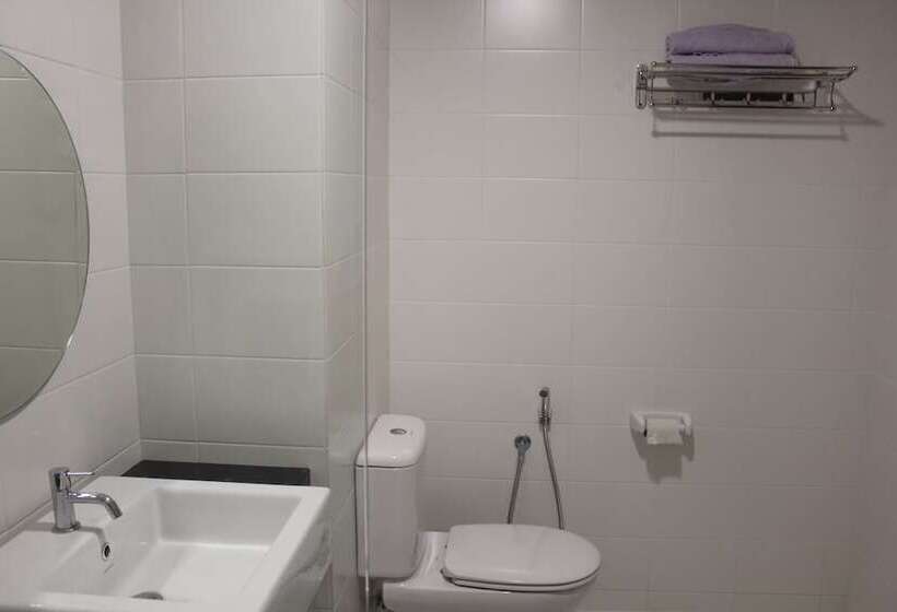 Люкс Семейный 2 Спальни, De Houz   Trefoil Setia Alam Home Stay