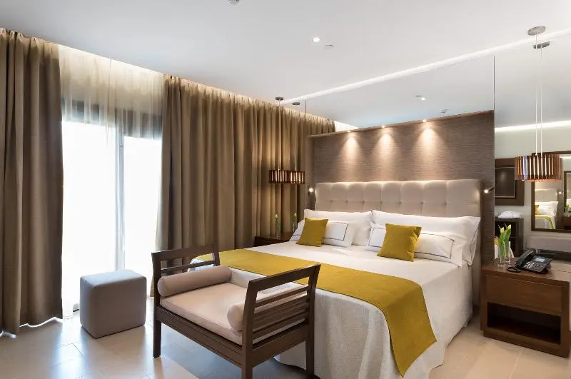 プレミアムスイート, Gf Victoria