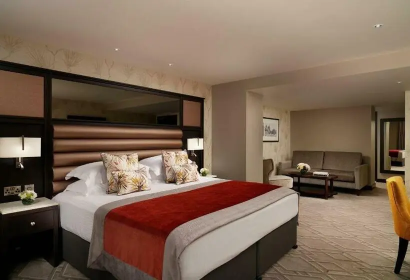 مجموعه ویستا شهر, Grand Central Hotel Belfast