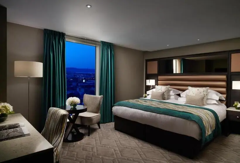 سوییت لوکس, Grand Central Hotel Belfast