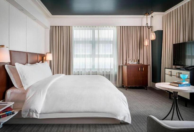 חדר סופריור מותאם לאדם עם מוגבלויות, Perry Lane Hotel, A Luxury Collection Hotel, Savannah