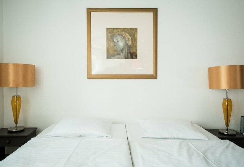 سوییت, Charles Bridge Hostel & Apartments