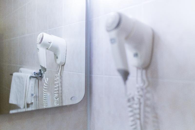 이코노미 싱글 룸, Astoria Hotel & Medical Spa