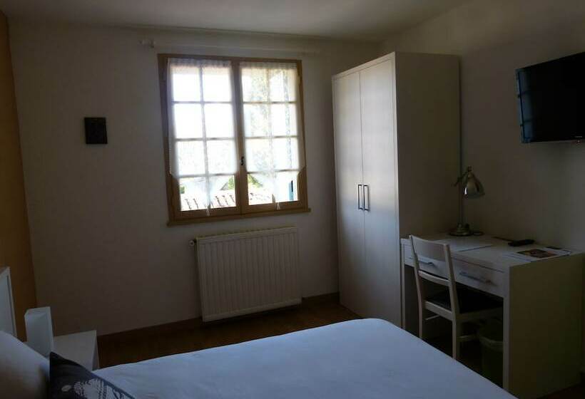 غرفة قياسية, Hôtel Restaurant Du Commerce