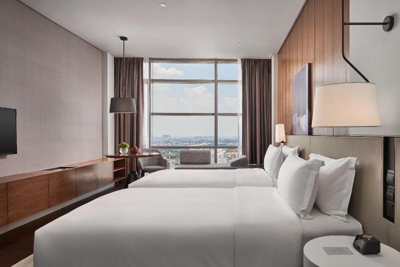 Номер Deluxe, Le Meridien Petaling Jaya