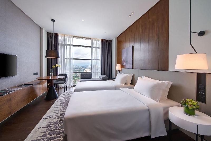 Номер Deluxe, Le Meridien Petaling Jaya