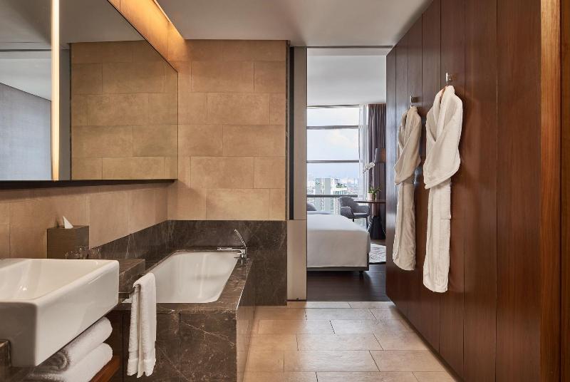 Номер Executive, Le Meridien Petaling Jaya