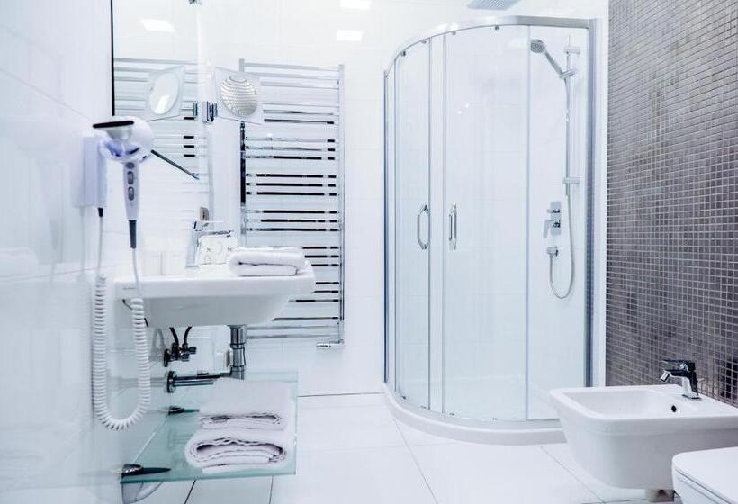 سوییت, Myo Hotel Wenceslas