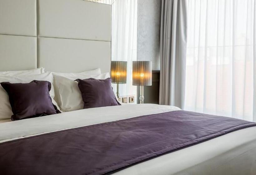 سوییت اجرایی, Myo Hotel Wenceslas