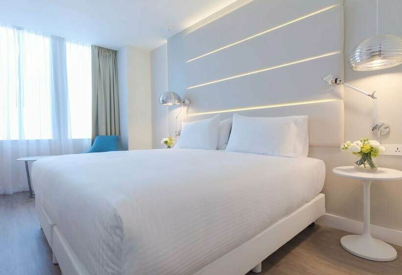 غرفة قياسية, NH Monterrey La Fe