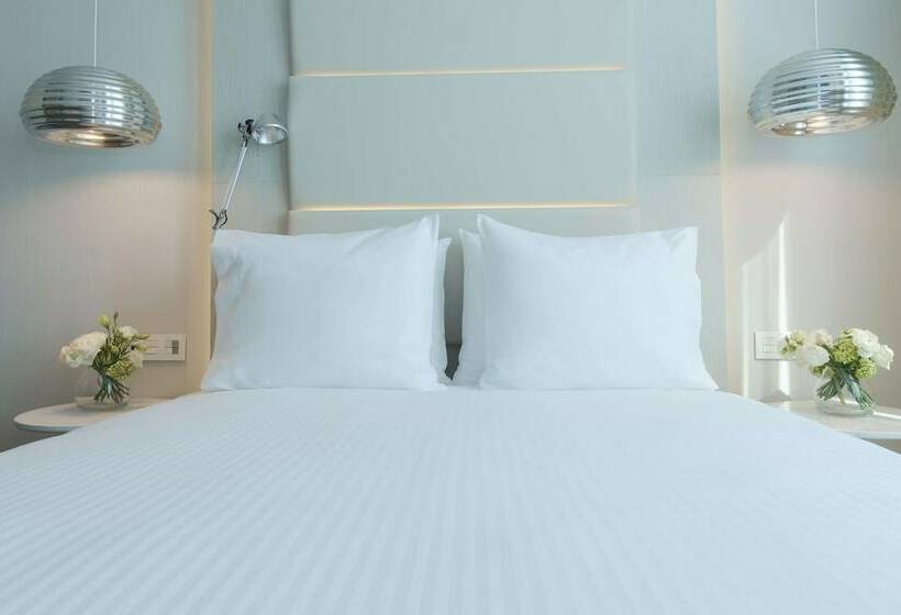 غرفة قياسية, NH Monterrey La Fe