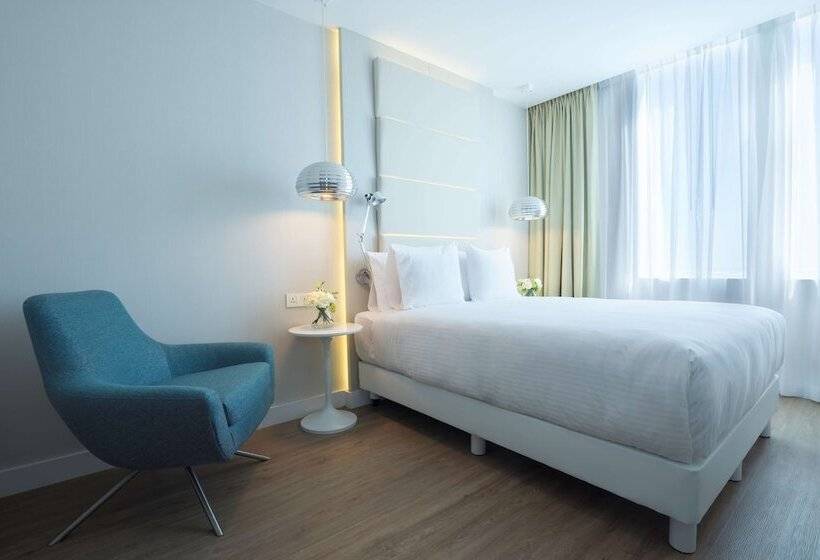 Habitación Superior, NH Monterrey La Fe