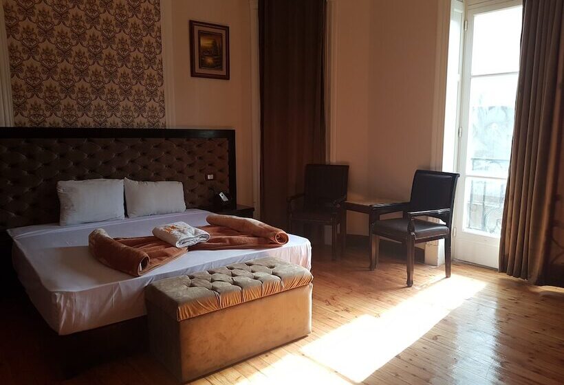 اتاق لوکس, Paradise Boutique