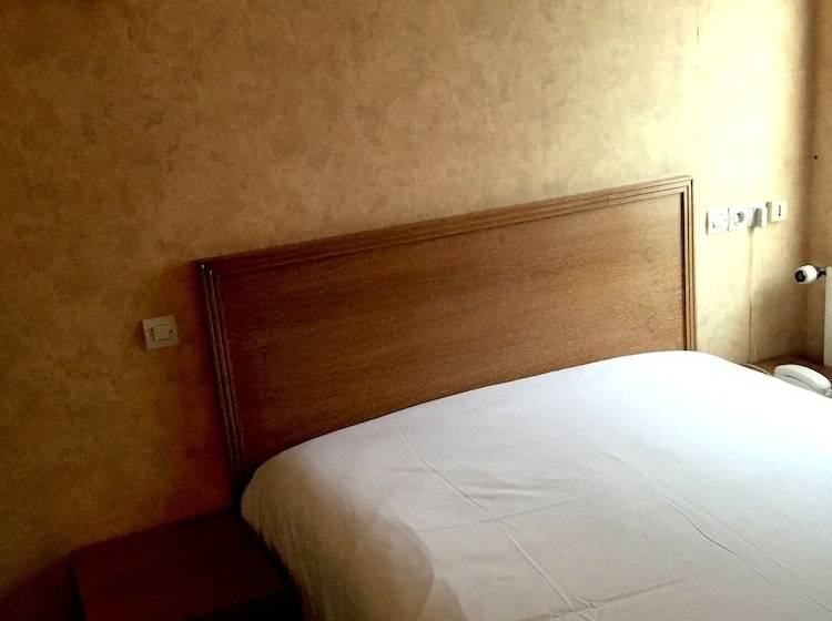 חדר סטנדרט, Restaurant Hotel Logis Chez Sophie