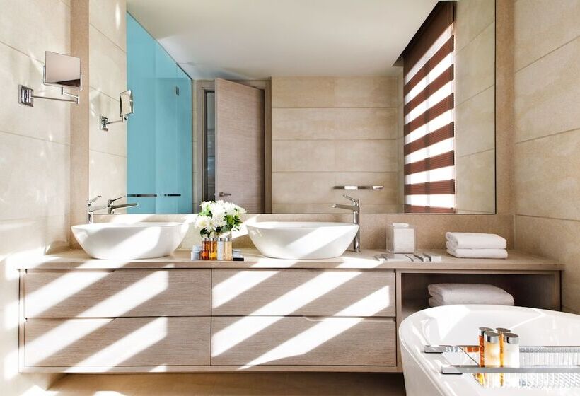 סוויטת ג'וניור דלוקס עם נופים, Sani Dunes