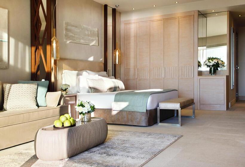 סוויטת ג'וניור דלוקס עם נופים, Sani Dunes