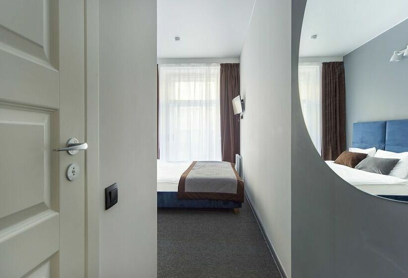 スタンダードルーム, Sokroma Wow