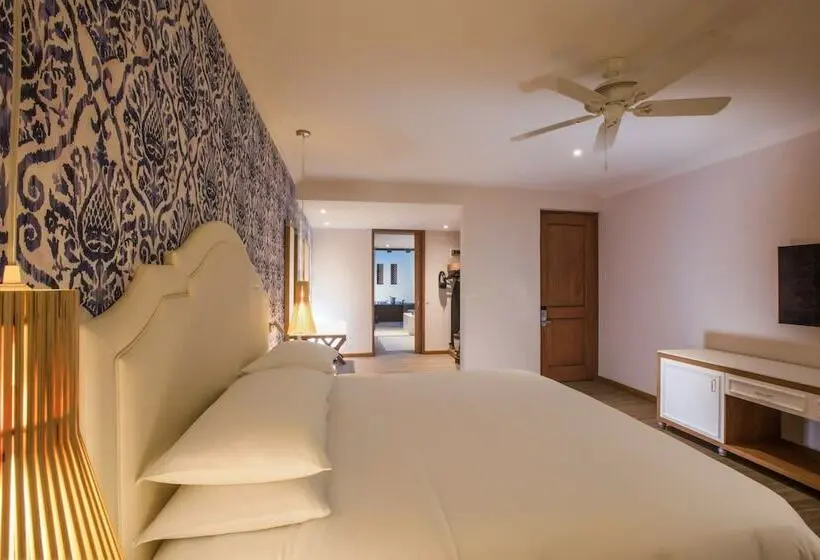 سوئیت جونیور با تراس, The Hacienda At Krystal Grand Puerto Vallarta