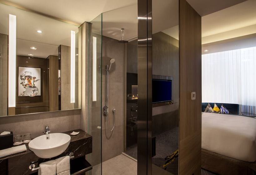 اتاق سوپریور, Novotel Singapore On Stevens