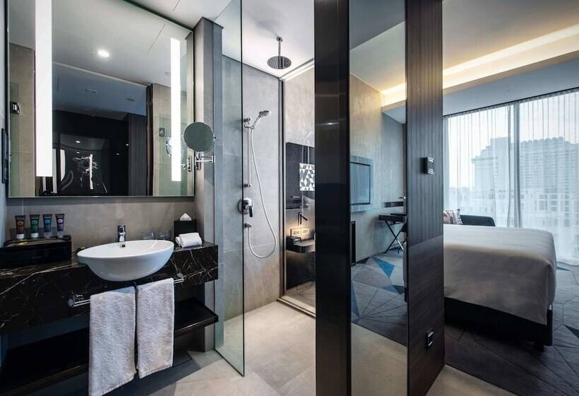اتاق سوپریور, Novotel Singapore On Stevens