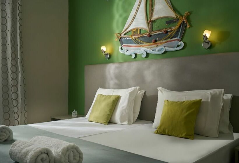 اتاق استاندارد, Elena S Studios