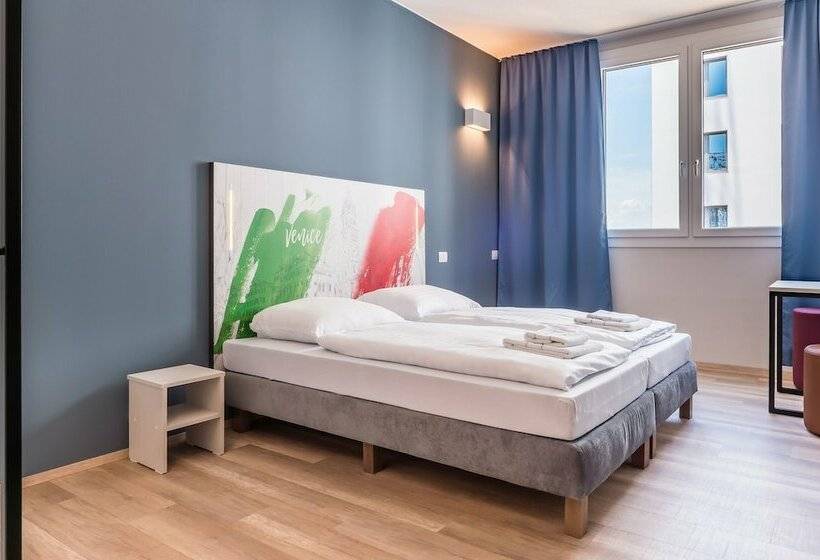 标准间, a&o Hostel Venezia Mestre